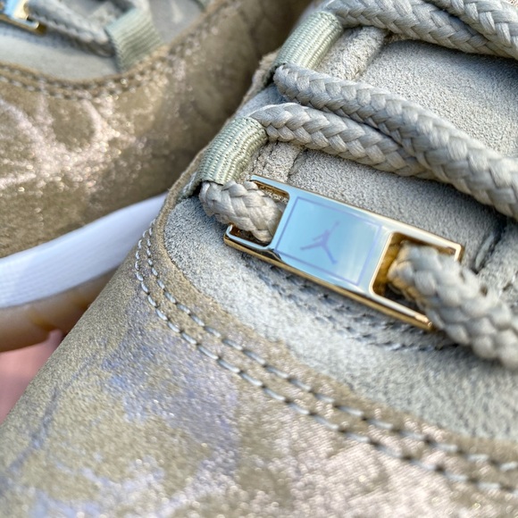Jordan 11 Retro “Olive” - Picture 9 of 11